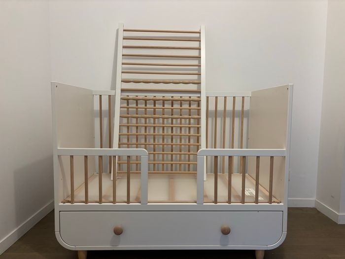 Lit bébé IKEA