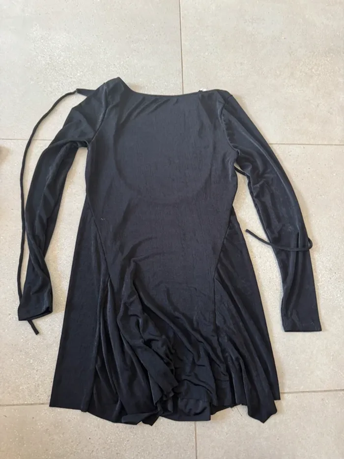 Robe noire Bershka, taille S, très bon état