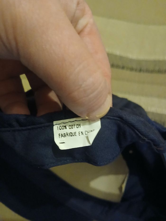 Casquette neuve jamais servi - photo numéro 5