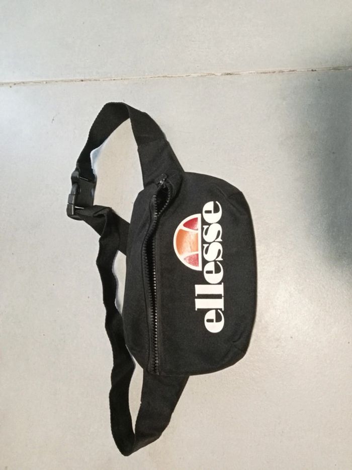 Saccoche banane ellesse - photo numéro 2