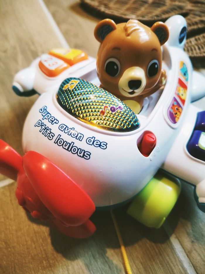 🐻 Jouet électronique interactif sonore et lumineux Super avion des p'tits loulous marque Vtech - photo numéro 4