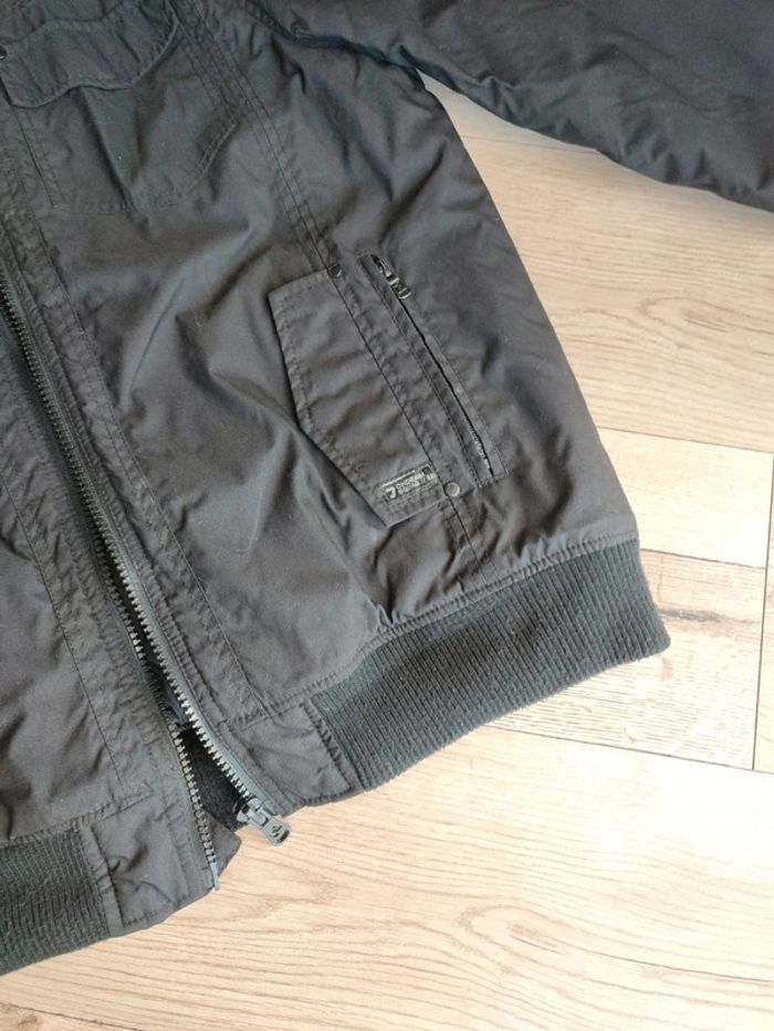 Veste noire - photo numéro 2