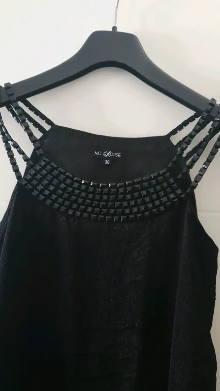 Robe noire - photo numéro 2