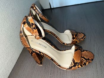 Sandales à talon