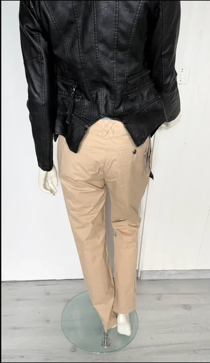Pantalon chino ONLY femme – Taille 38/34 – beige – Neuf avec étiquette - photo numéro 9