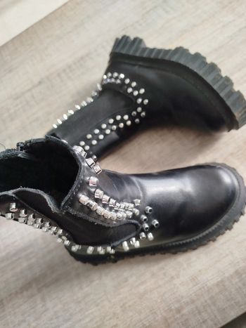 Bottines noires pointure 32