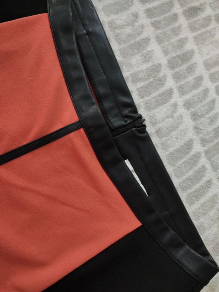 Jupe stretch noir orange Ivy beau Amsterdam taille 44 - photo numéro 3