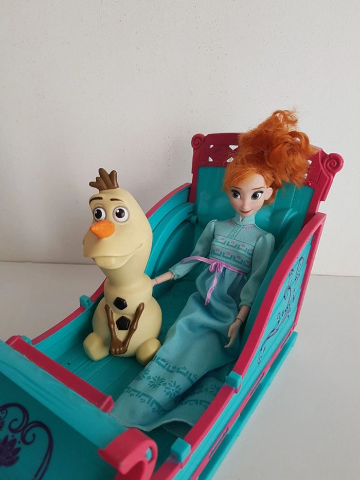 Disney Traîneau reine des neiges, olaf et poupée Anna chantante - photo numéro 2