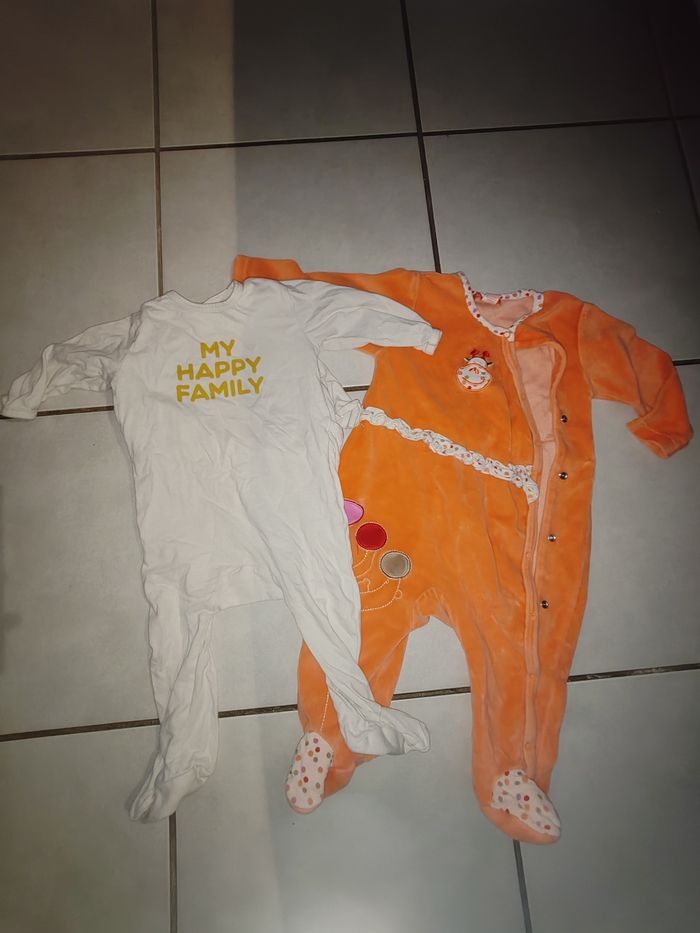 Lot pyjama 9 mois