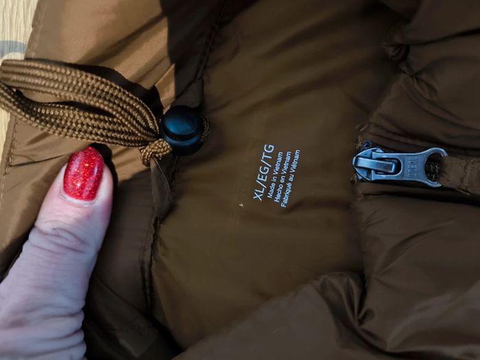 Doudoune légère taille XL neuve - photo numéro 2