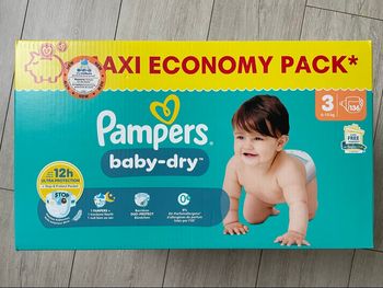 Couche Pampers babydry