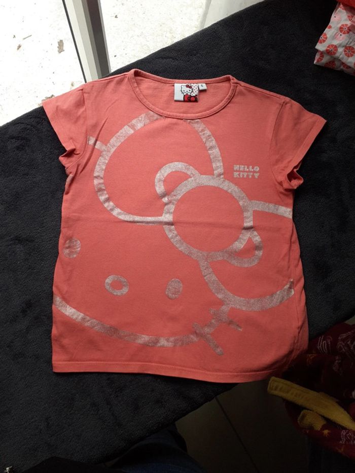 T shirt fille 6 ans Hello Kitty