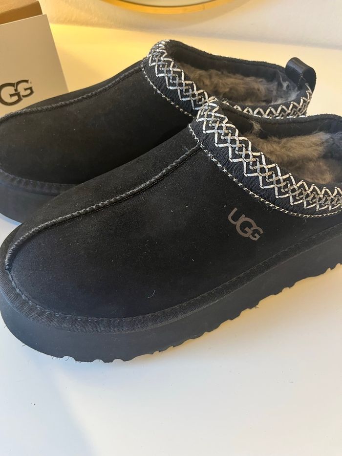 Ugg Platform Noir 38 - photo numéro 5