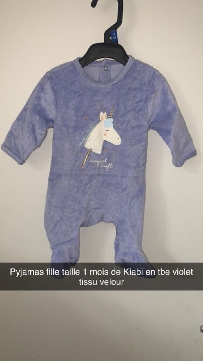 Pyjamas fille taille 1 mois
