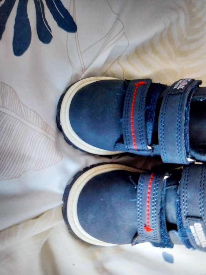 Chaussure montante taille 21 - photo numéro 2