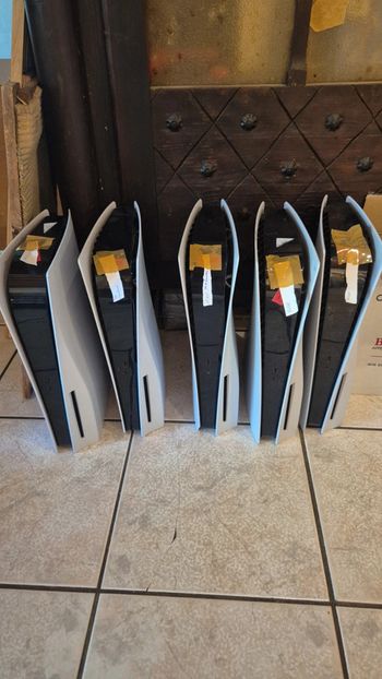 Lot 3 ps5 a reparer