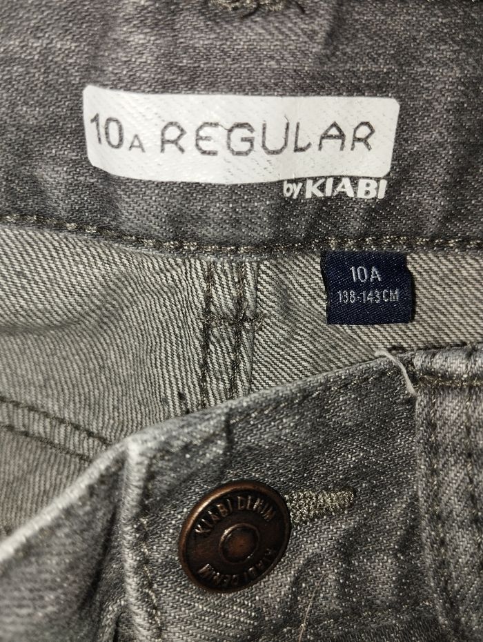 Jean gris Kiabi taille 10 ans - photo numéro 3