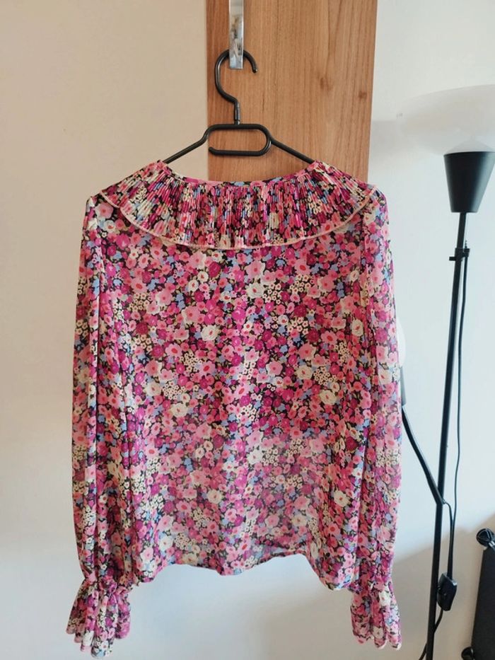 Très jolie blouse blouse fleurie romantique de chez Shein en taille L - photo numéro 2