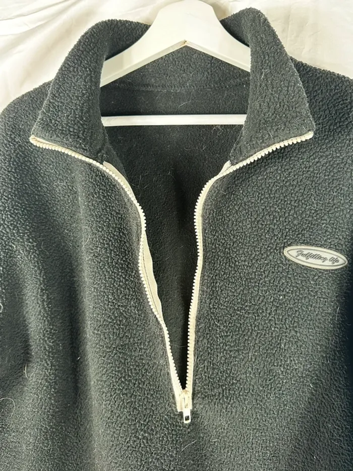 Pull avec petite fermeture SHEIN - photo numéro 4