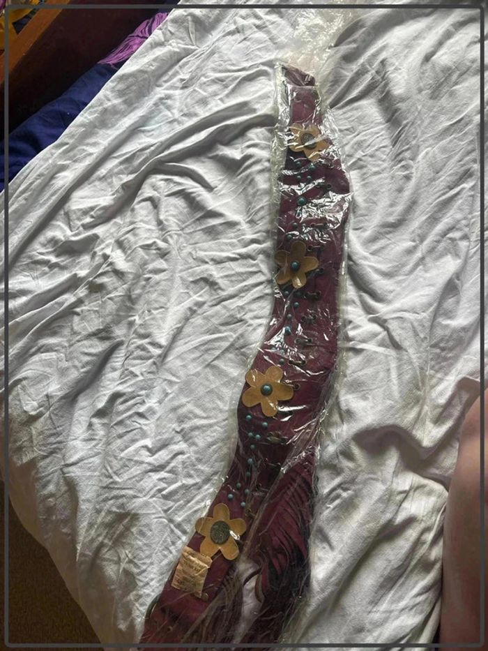 Ceinture neuve avec étiquette - photo numéro 2
