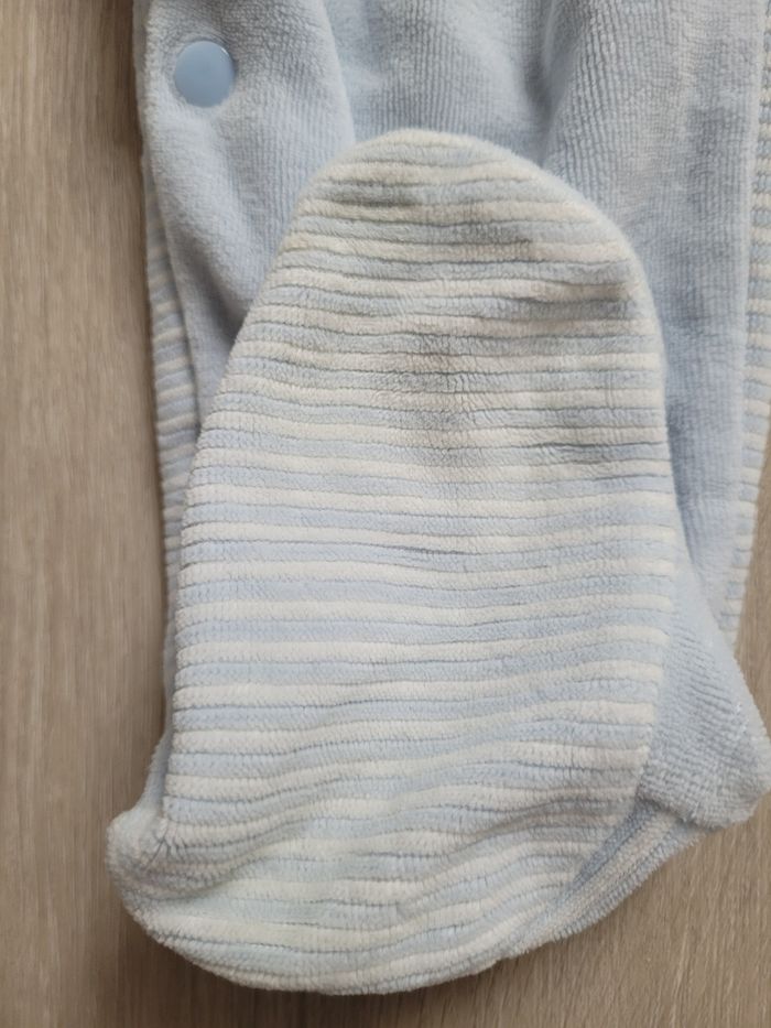 Pyjama 1 piece 36 mois - photo numéro 3