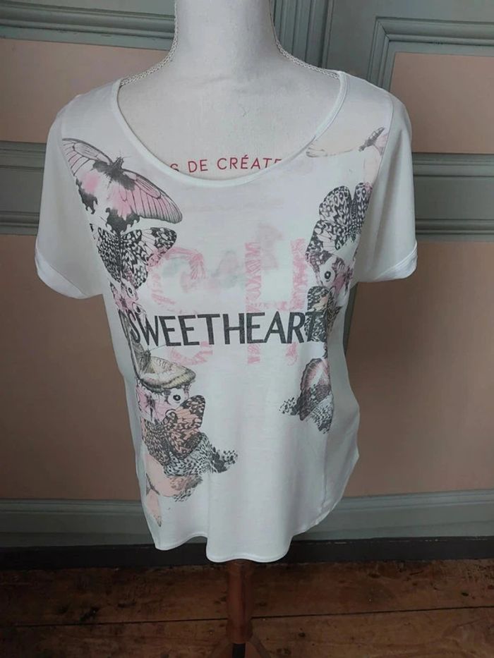 T shirt Camaïeu taille M en très bon état