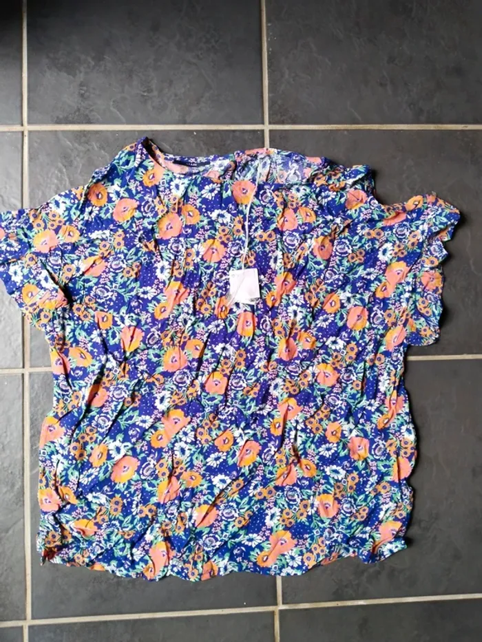 Joli lot de 13 vêtements femme neufs de marque Kiabi taille 42/44 - photo numéro 5