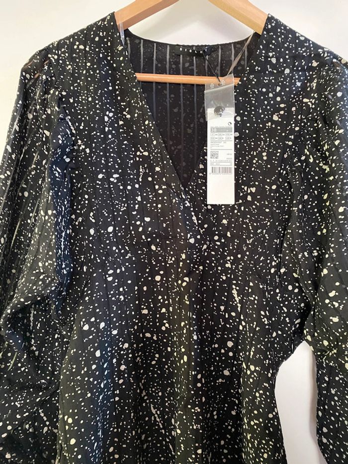 Robe Sisley taille 38 Neuve - photo numéro 2