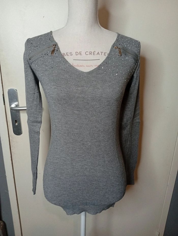 Jolie pull taille S