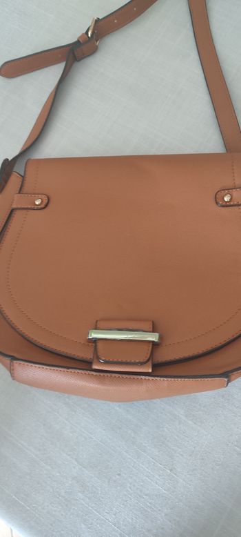 Sac cuir benetton neuf
