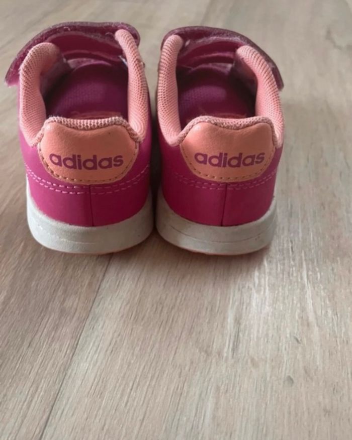 Basket adidas 23 - photo numéro 3