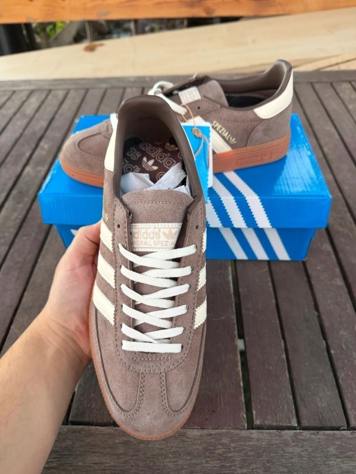 Nouveau Adidas Handball Spezial Marron Taille 37 - photo numéro 3
