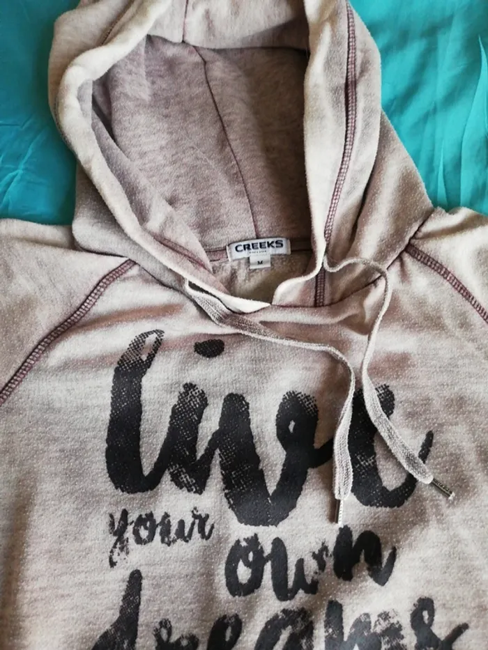 Sweatshirt ado - photo numéro 2