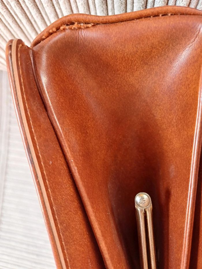 Vends petit sac à main marron - photo numéro 6