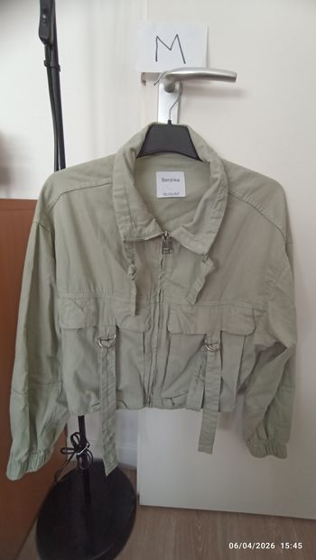 Veste courte femme Bershka M kaki