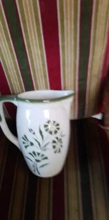 ancienne cruche vase