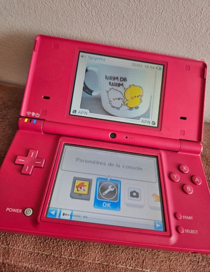 Nintendo dsi - photo numéro 2