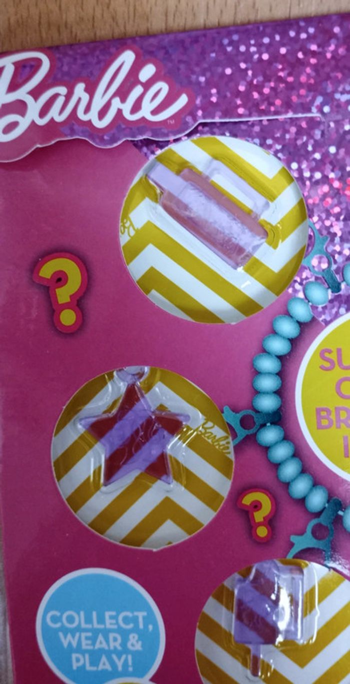 Bracelet et charms Barbie Neuf - photo numéro 7