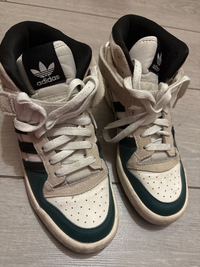 Baskets ADIDAS - photo numéro 3