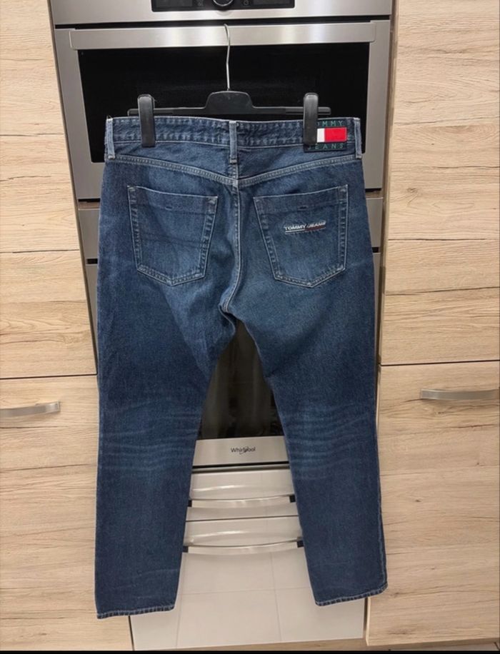 Jean Tommy Hilfiger - photo numéro 2