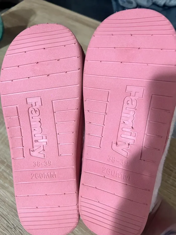 Chaussons - photo numéro 3