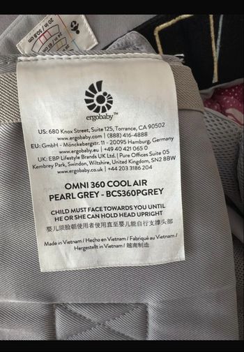 Porte bébé omni 360 cool air