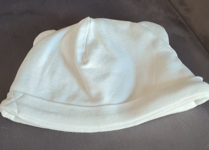 Bonnet - photo numéro 2