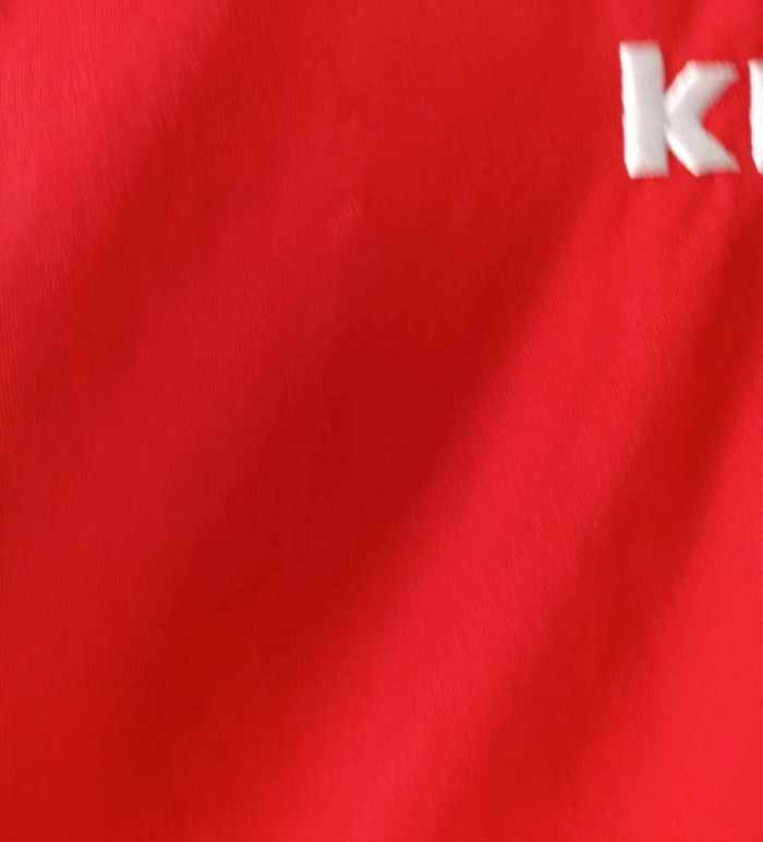 T shirt kispta - photo numéro 5