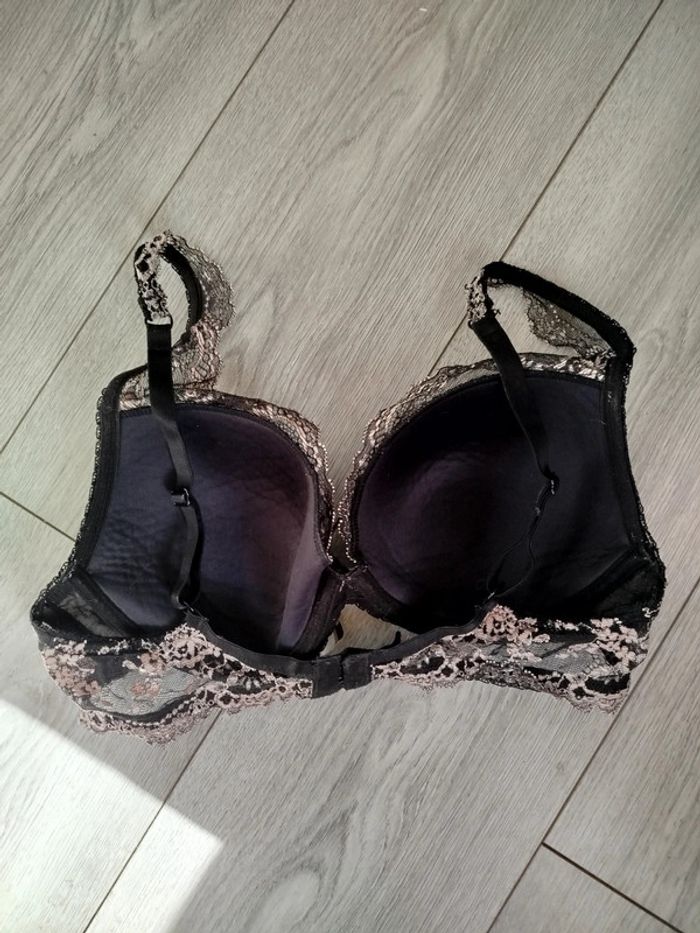Soutien-gorge  Etam 90 D noir et rose - photo numéro 4
