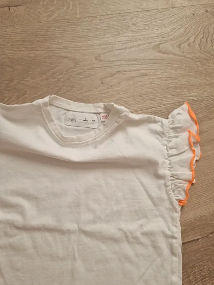 T shirt zara 🎀 4 ans - photo numéro 2