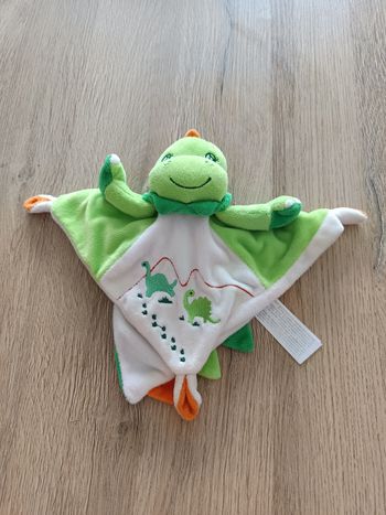 doudou dinosaure