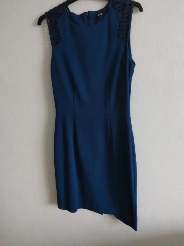 Robe kiomi taille 36 - photo numéro 2