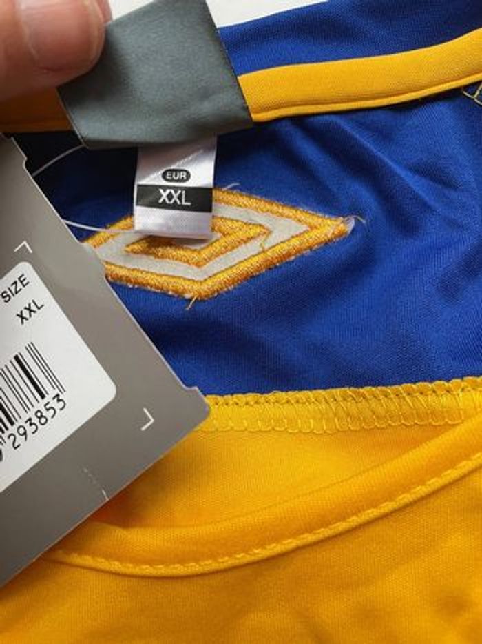 Sweat léger d’entraînement neuf jaune et bleu taille XXL Umbro - photo numéro 3