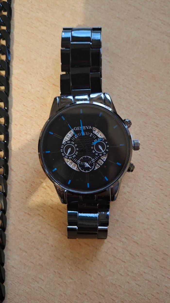 Montre pour homme et bracelet noirs - photo numéro 2